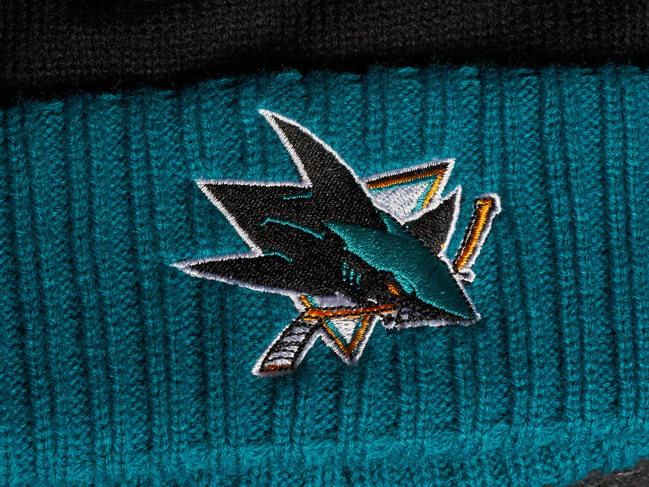 Шапка NHL San Jose Sharks