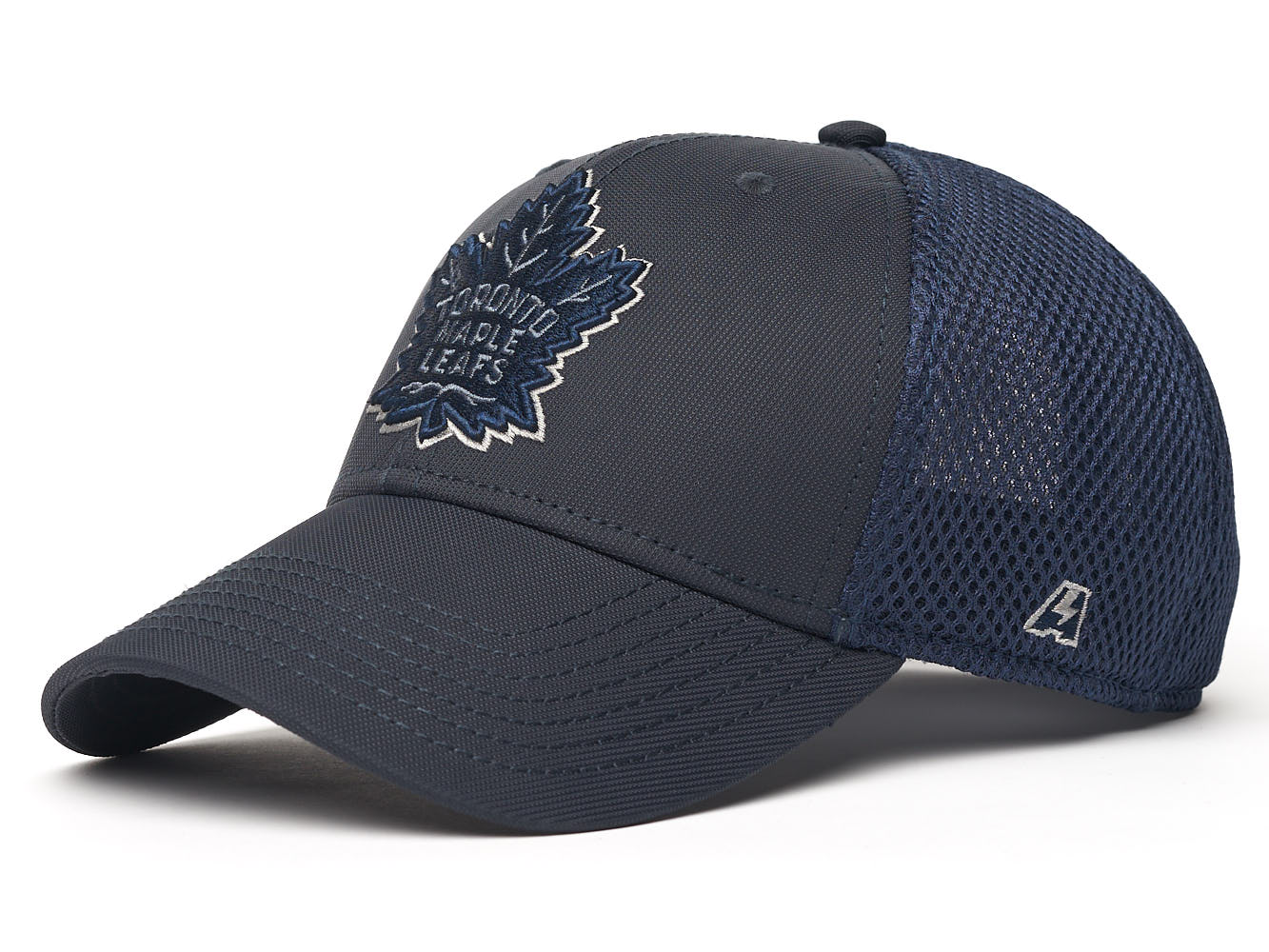 Бейсболка NHL Toronto Maple Leafs (размер M/L)