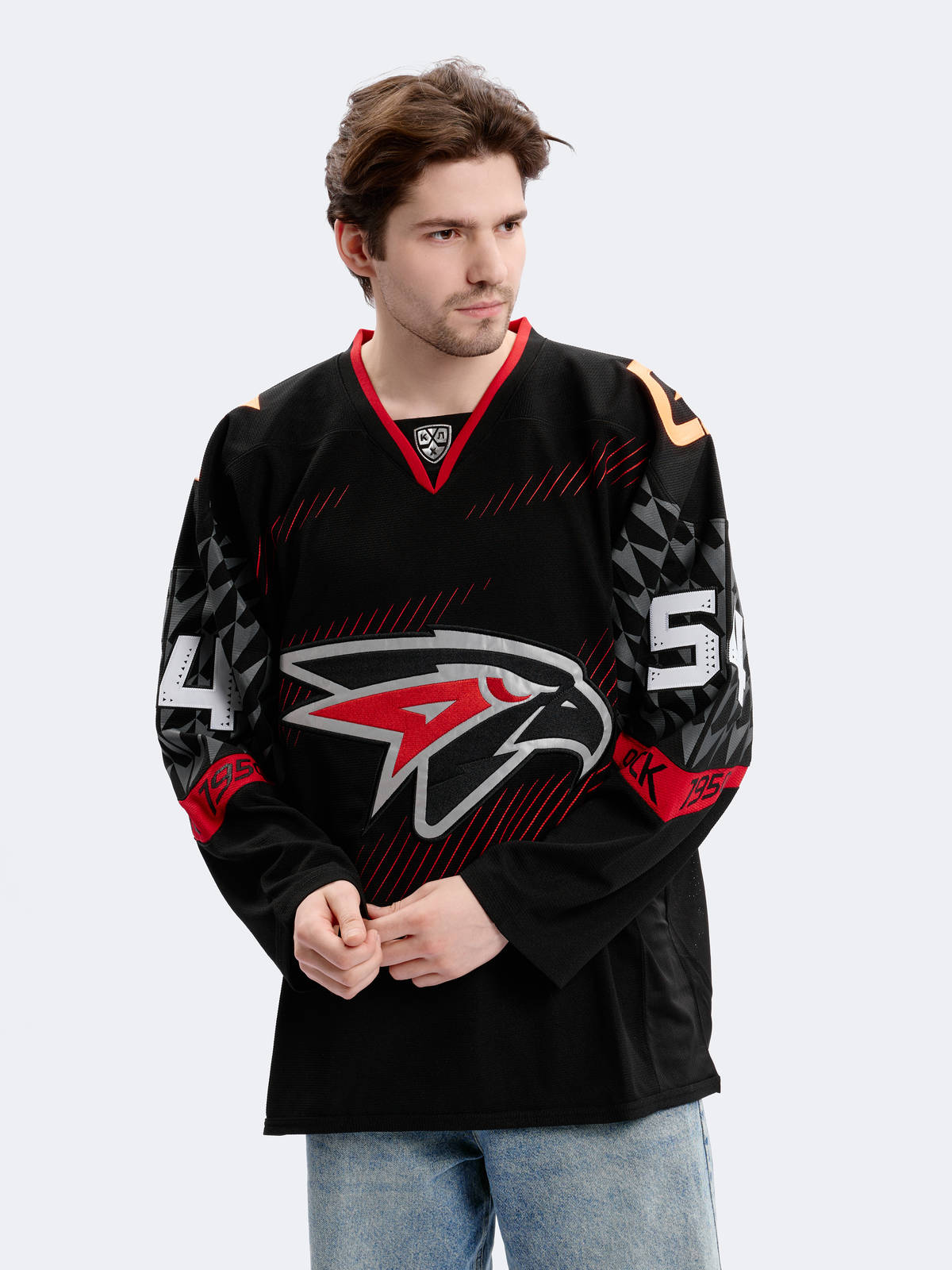 Хоккейный свитер ХК Авангард #54 Serebryakov