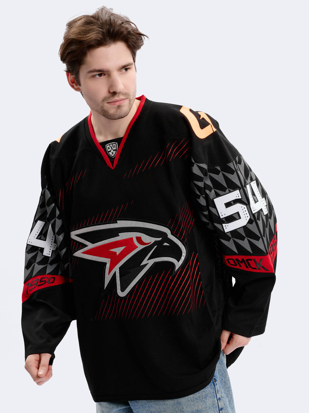 Хоккейный свитер ХК Авангард #54 Serebryakov