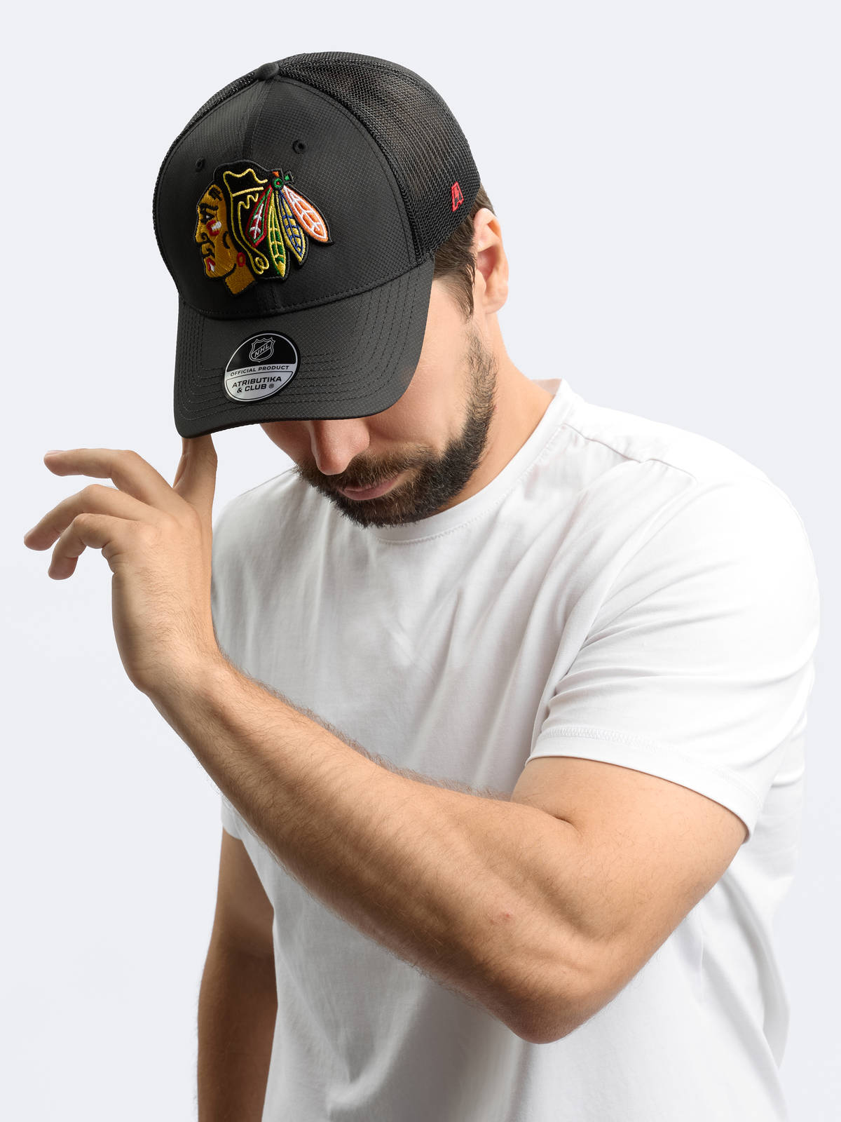 Бейсболка NHL Chicago Blackhawks с сеткой