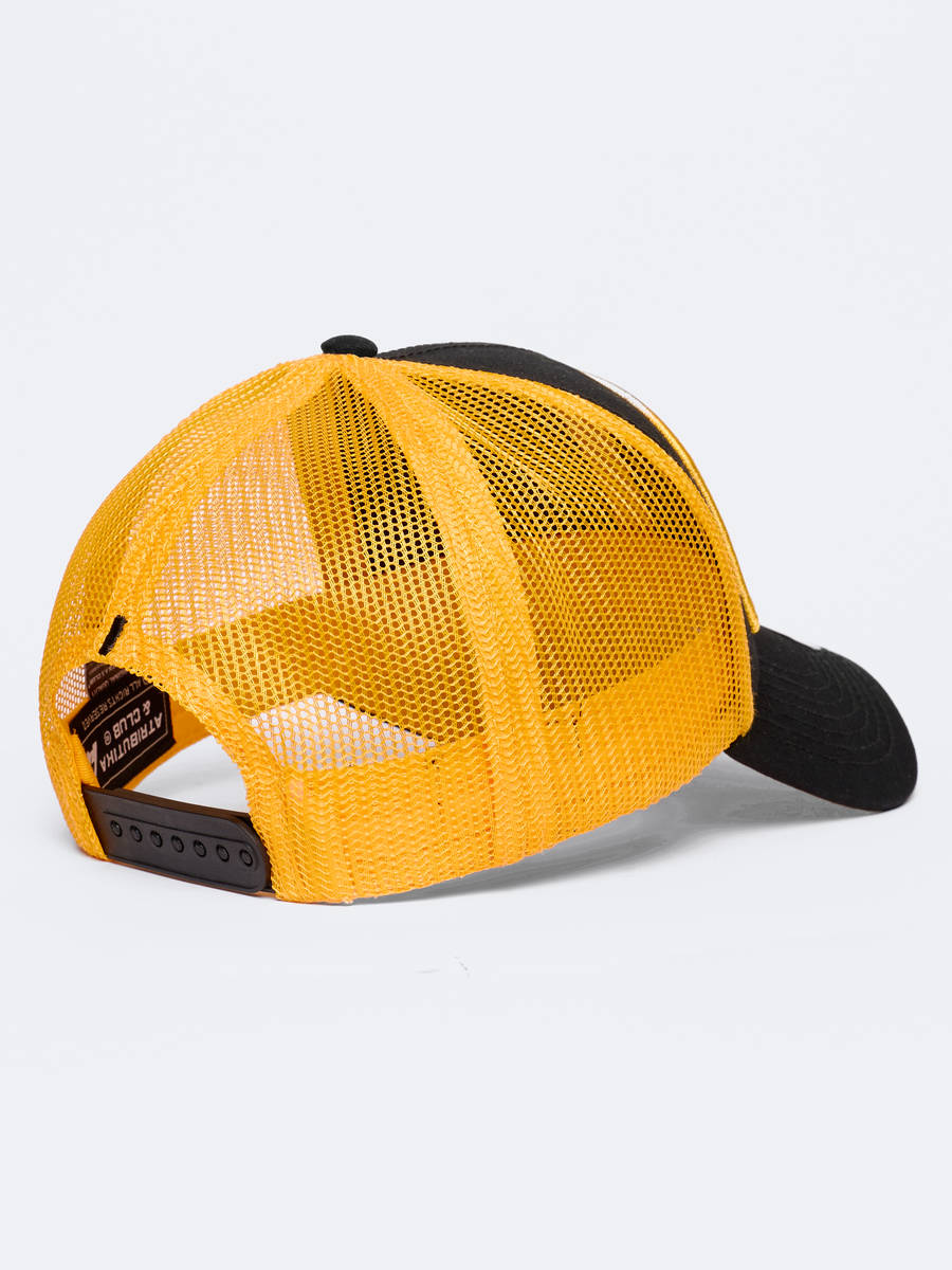 Бейсболка NHL Boston Bruins с сеткой