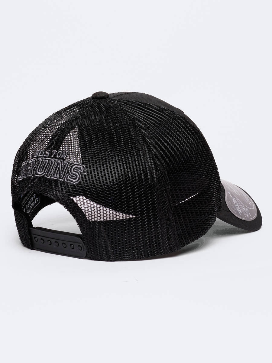 Бейсболка NHL Boston Bruins с сеткой