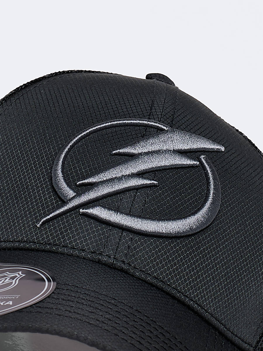 Бейсболка NHL Tampa Bay Lightning с сеткой