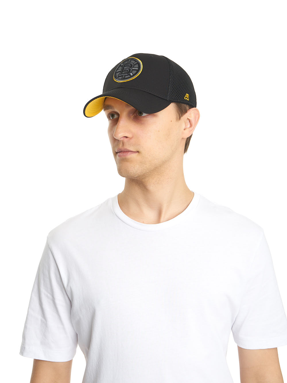 Бейсболка NHL Boston Bruins (размер M/L)