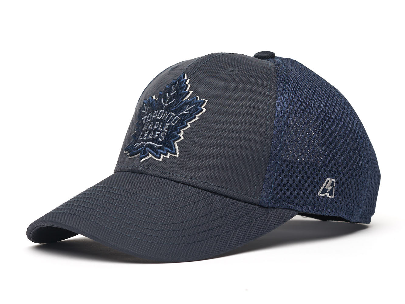 Бейсболка NHL Toronto Maple Leafs (размер S)