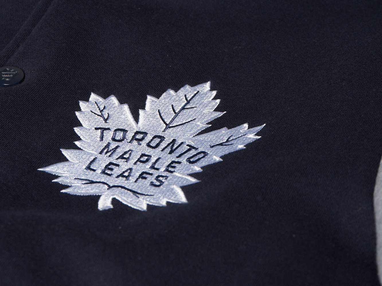 Бомбер NHL Toronto Maple Leafs