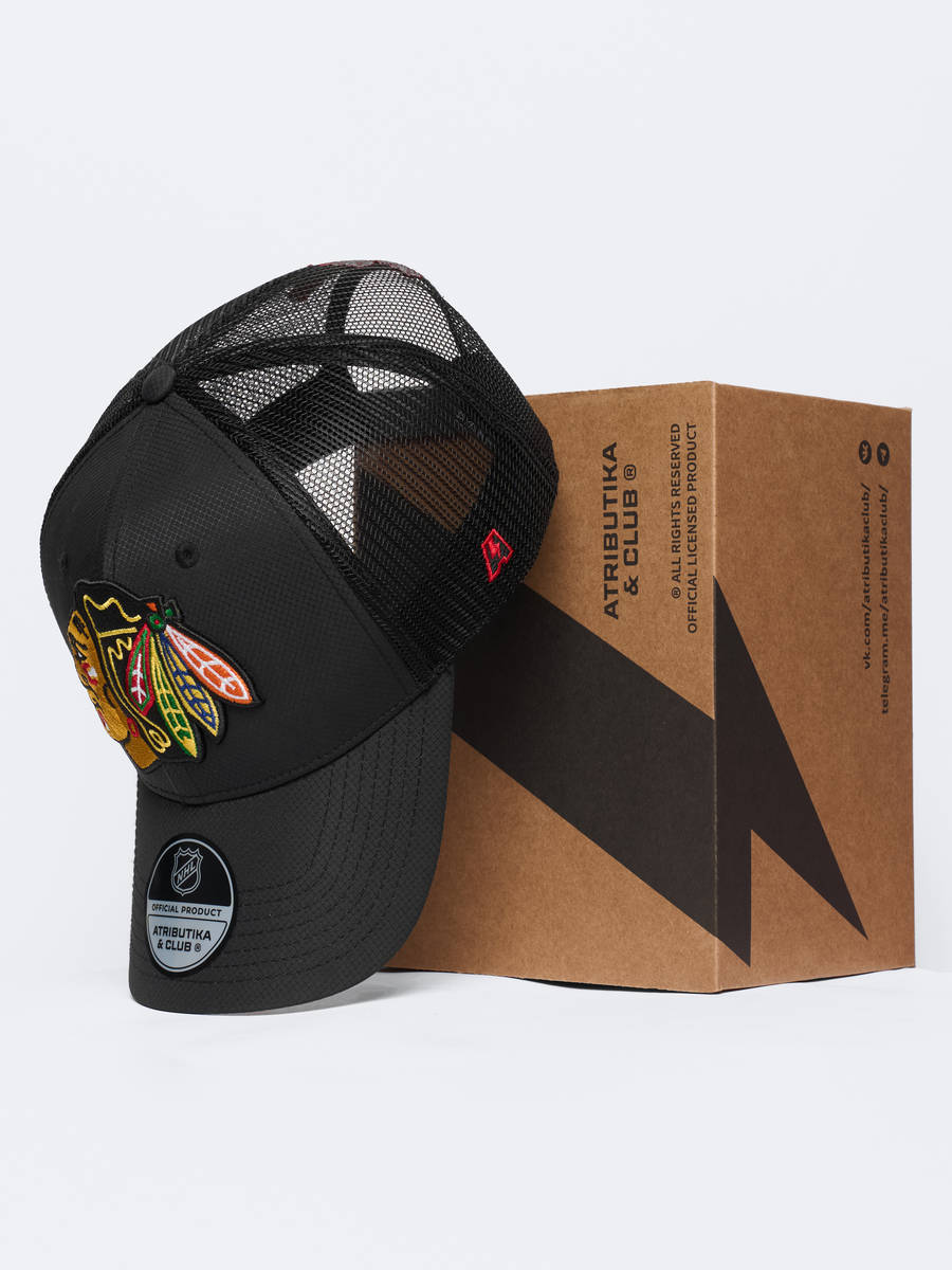 Бейсболка NHL Chicago Blackhawks с сеткой