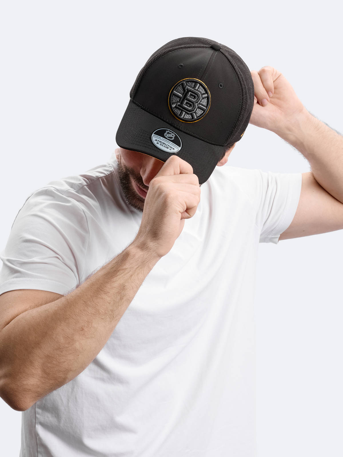 Бейсболка NHL Boston Bruins