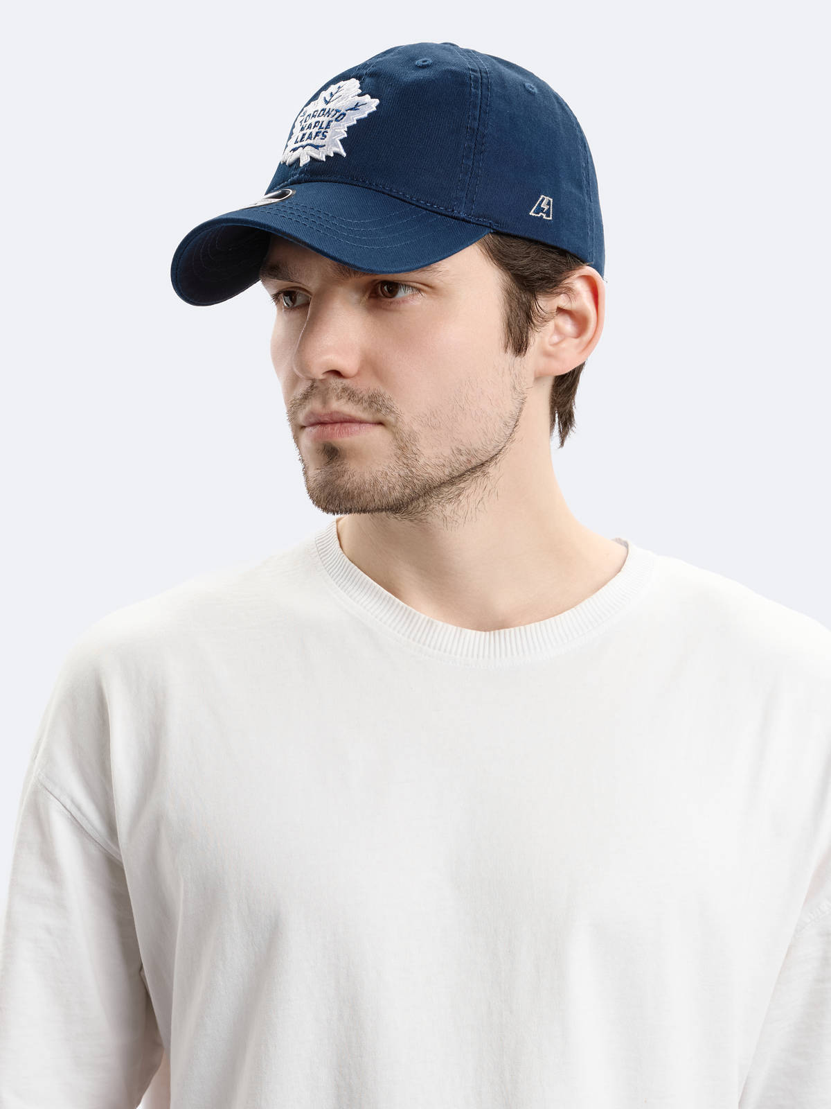 Бейсболка NHL Toronto Maple Leafs мягкая