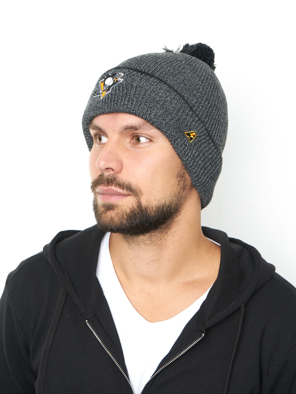 Шапка NHL Pittsburgh Penguins с помпоном
