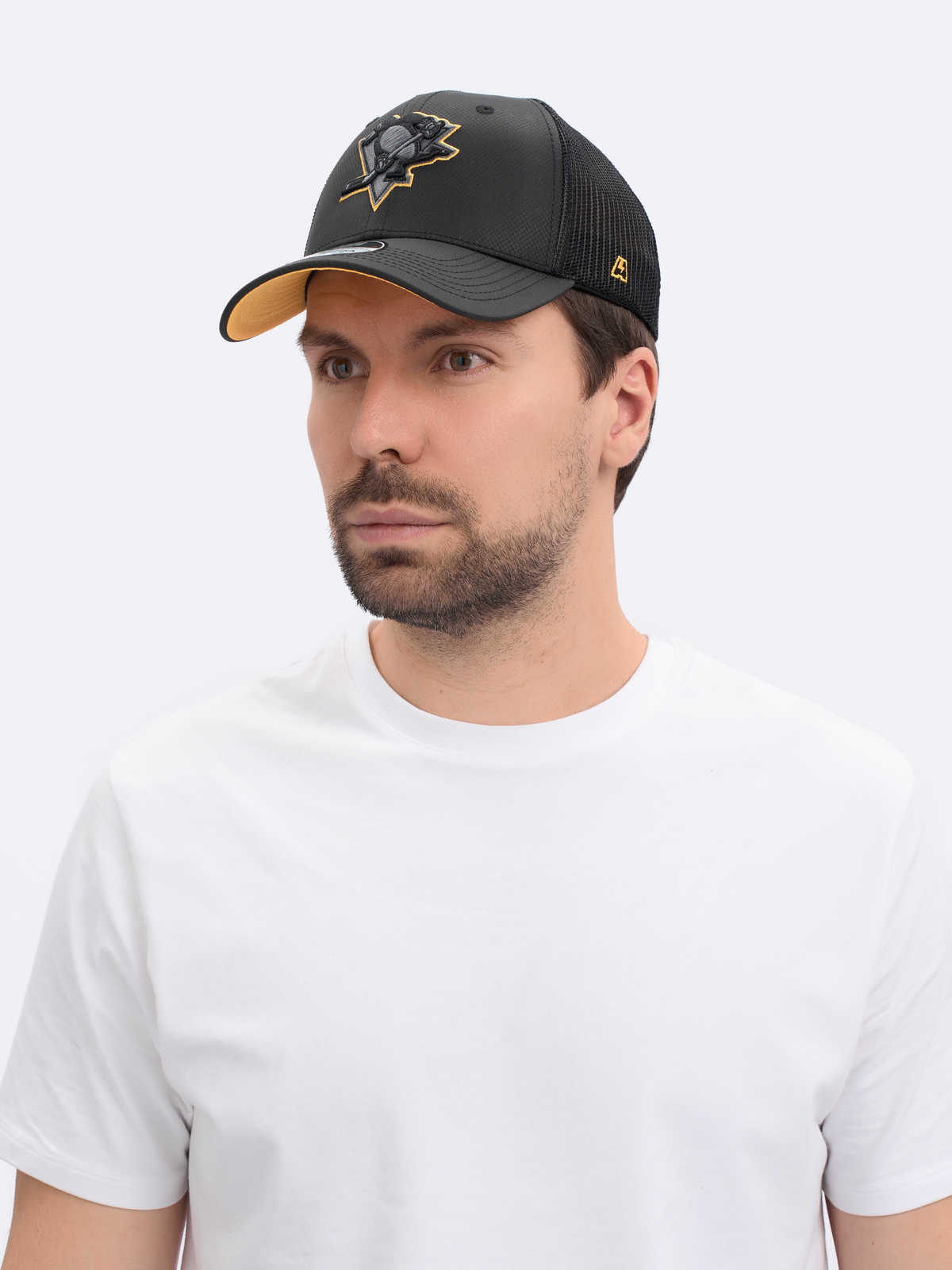 Бейсболка NHL Pittsburgh Penguins с сеткой