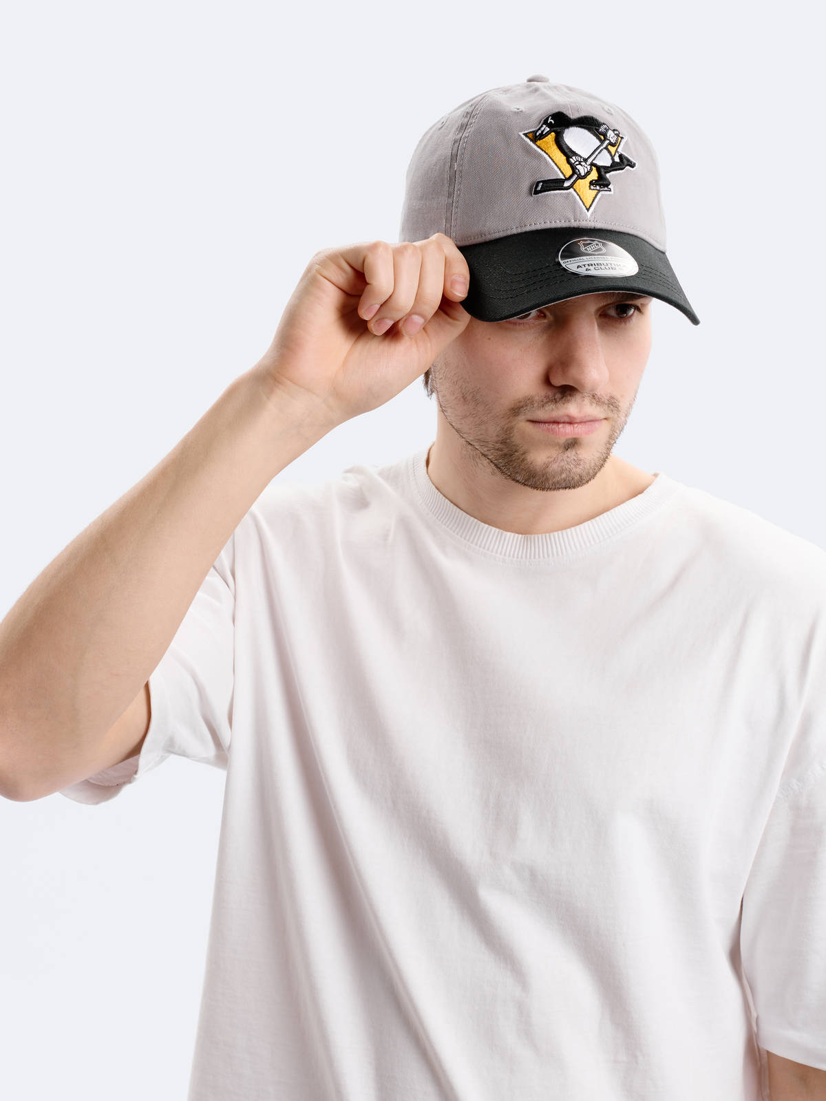 Бейсболка NHL Pittsburgh Penguins мягкая