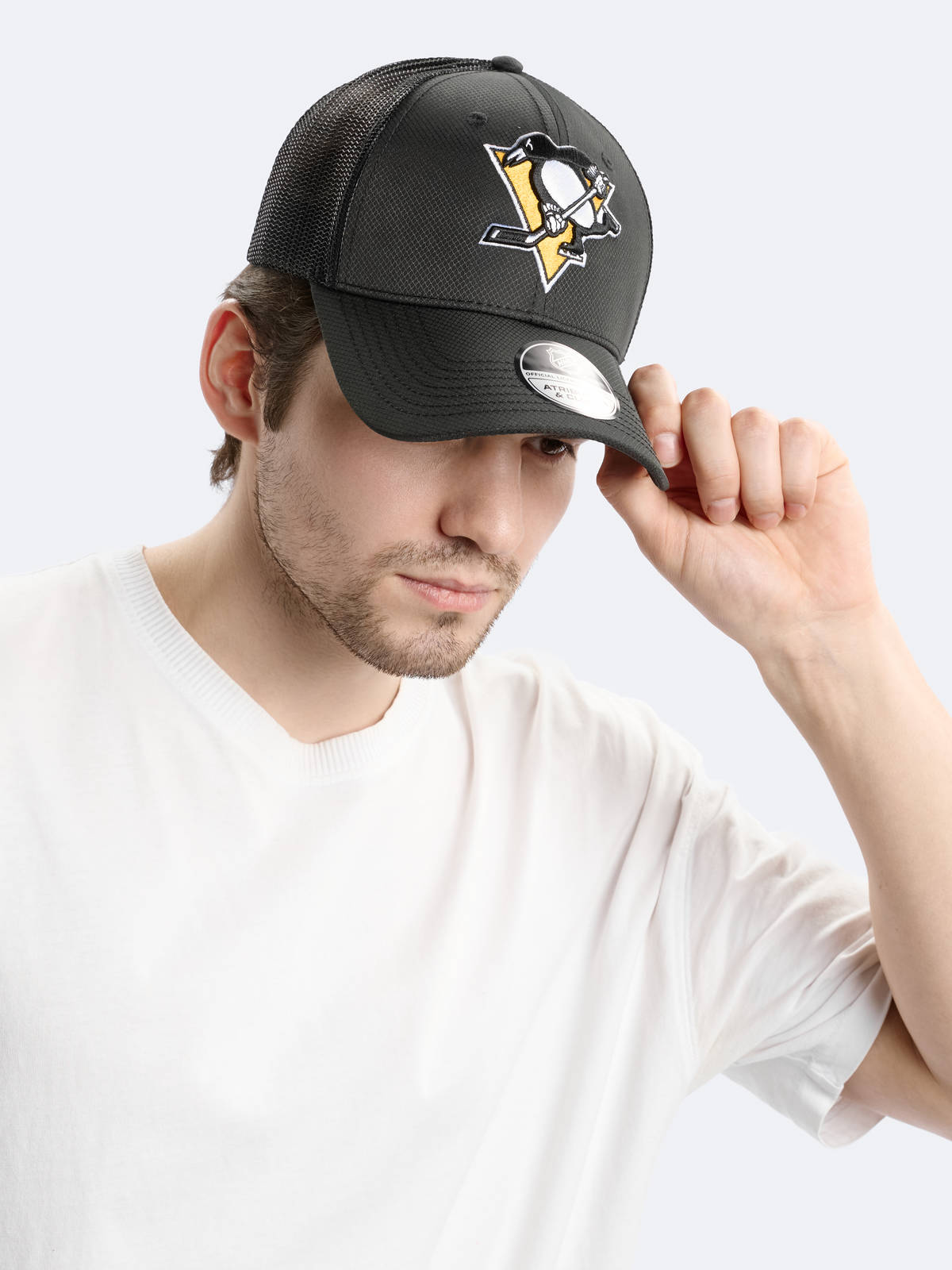 Бейсболка NHL Pittsburgh Penguins с сеткой
