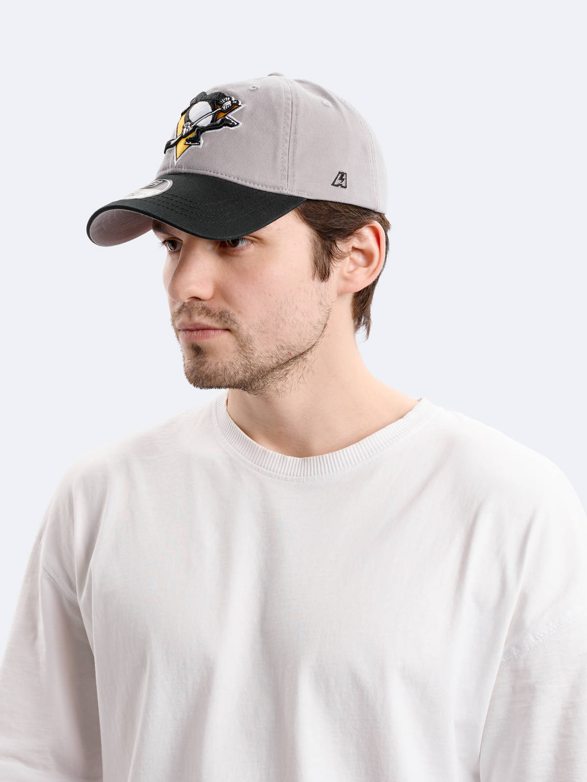 Бейсболка NHL Pittsburgh Penguins мягкая